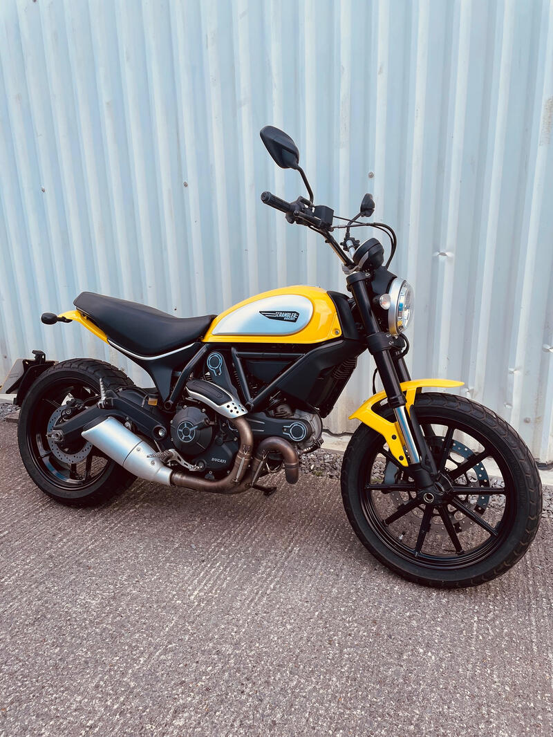 DUCATI SCRAMBLER 800